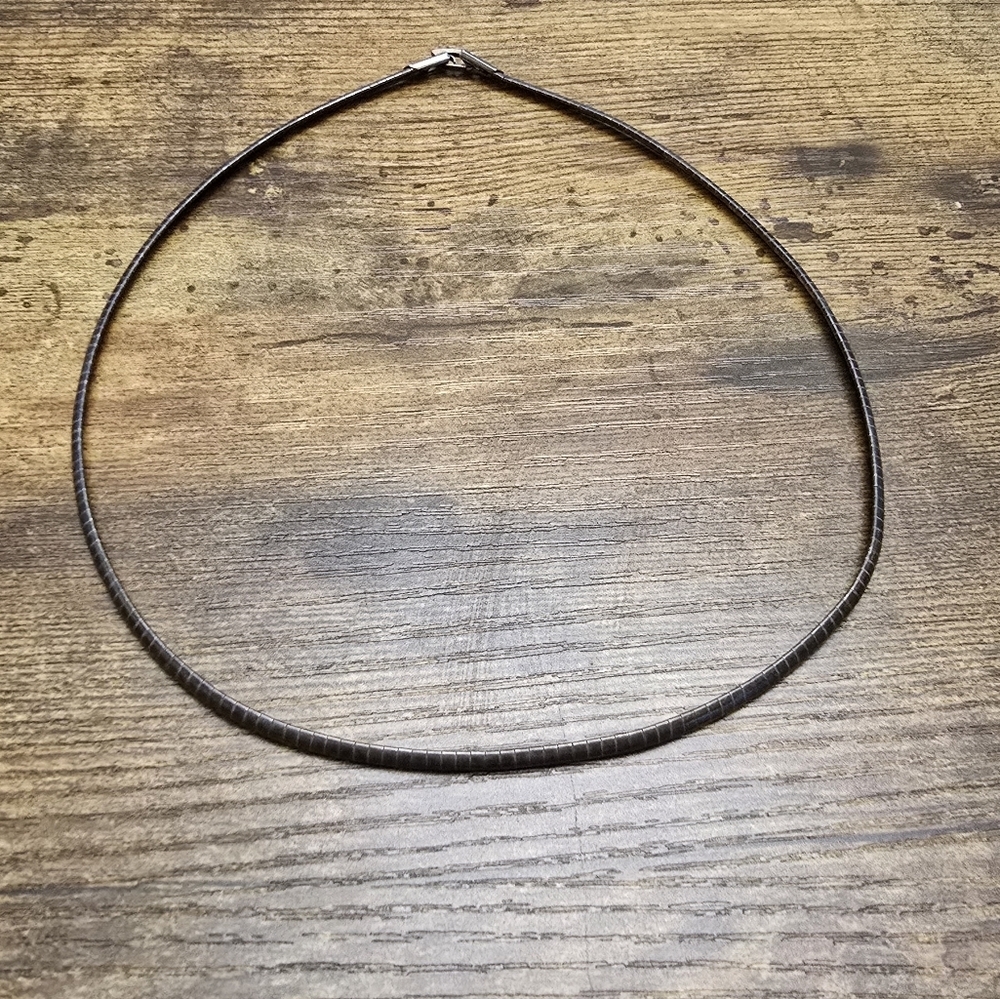 silvertone copper round necklace - Picture 1 of 6